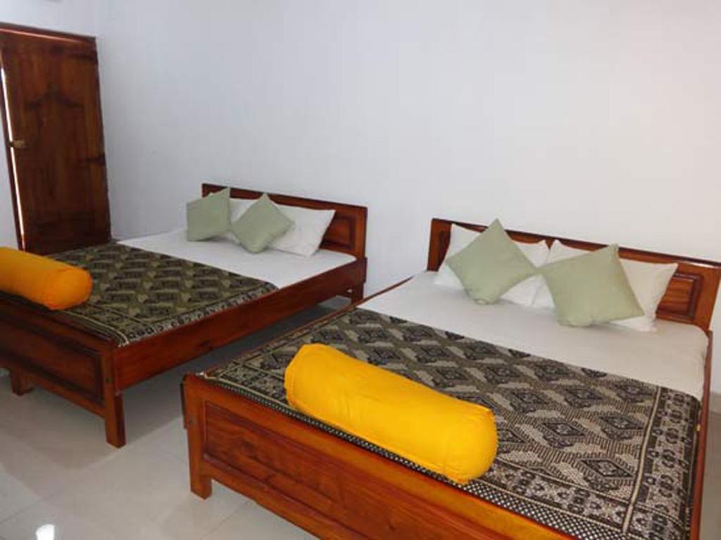 Dutch Bay Beach Cottages Trincomalee Kamer foto
