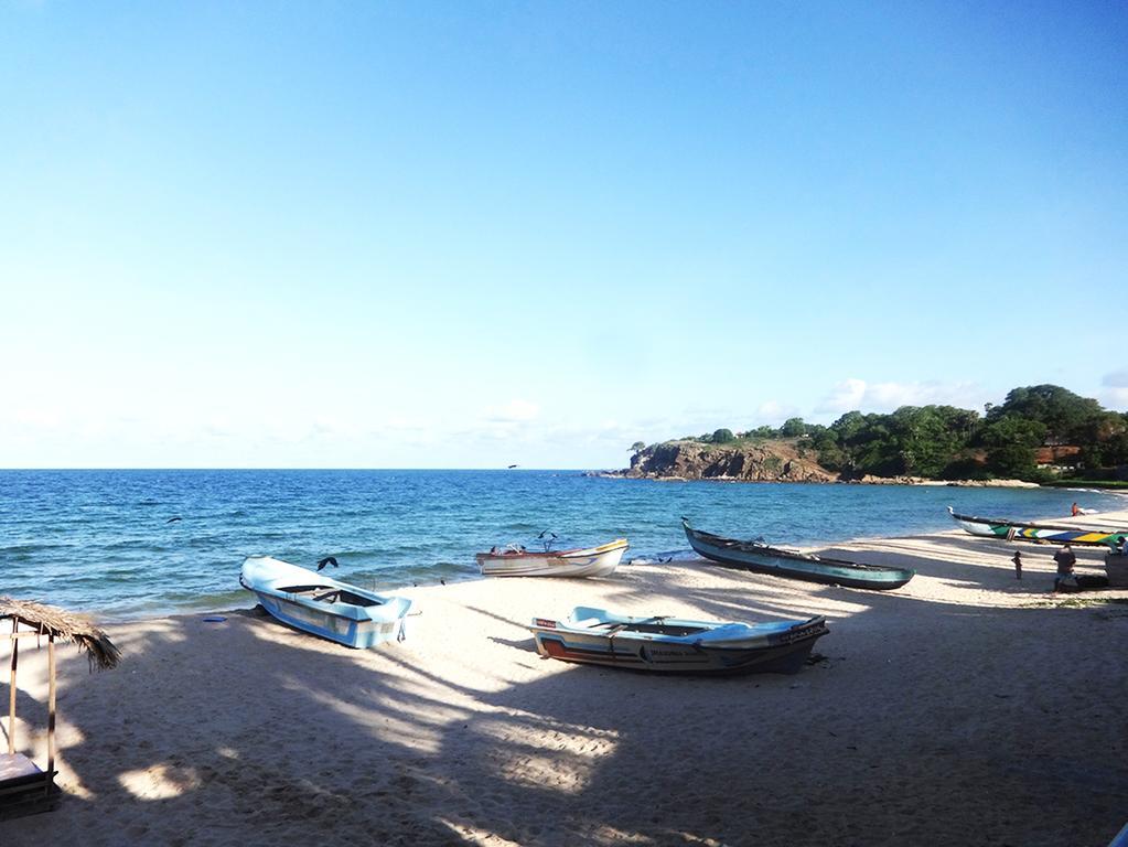 Dutch Bay Beach Cottages Trincomalee Buitenkant foto