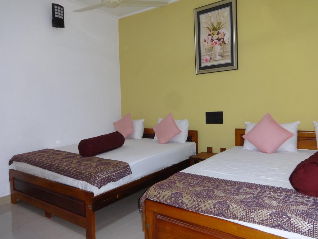 Dutch Bay Beach Cottages Trincomalee Buitenkant foto