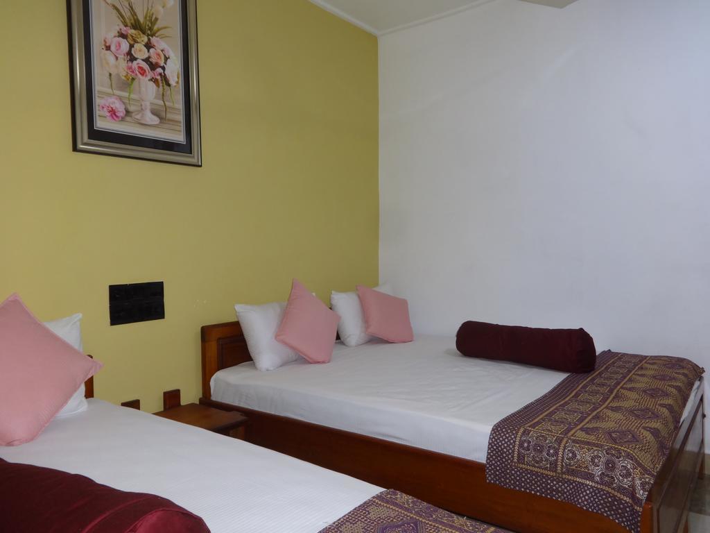 Dutch Bay Beach Cottages Trincomalee Buitenkant foto
