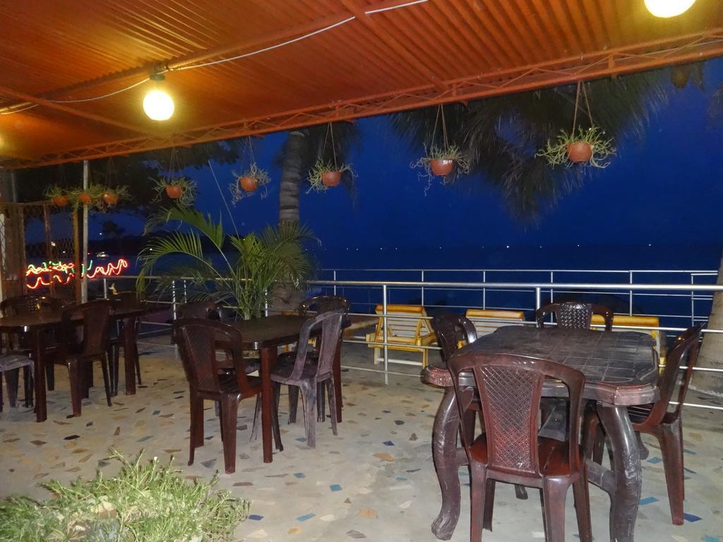 Dutch Bay Beach Cottages Trincomalee Buitenkant foto